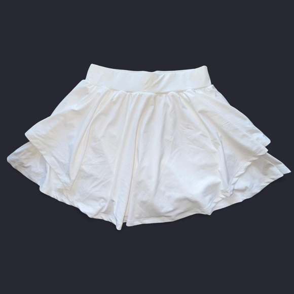 Women’s White Active Skort - Picture 2 of 6